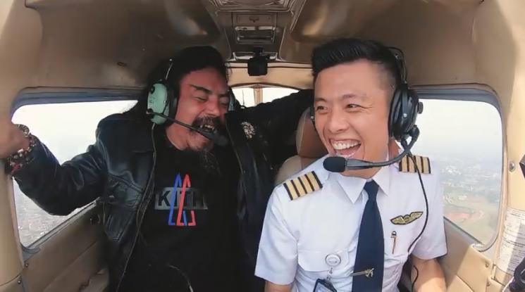 Vincent Raditya Pilot Muda sekaligus Youtuber Sukses