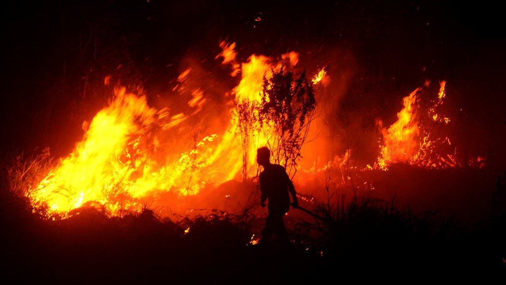Kebakaran Melanda Permukiman Padat Penduduk Di Kawasan Kampung Arab, Banjarmasin