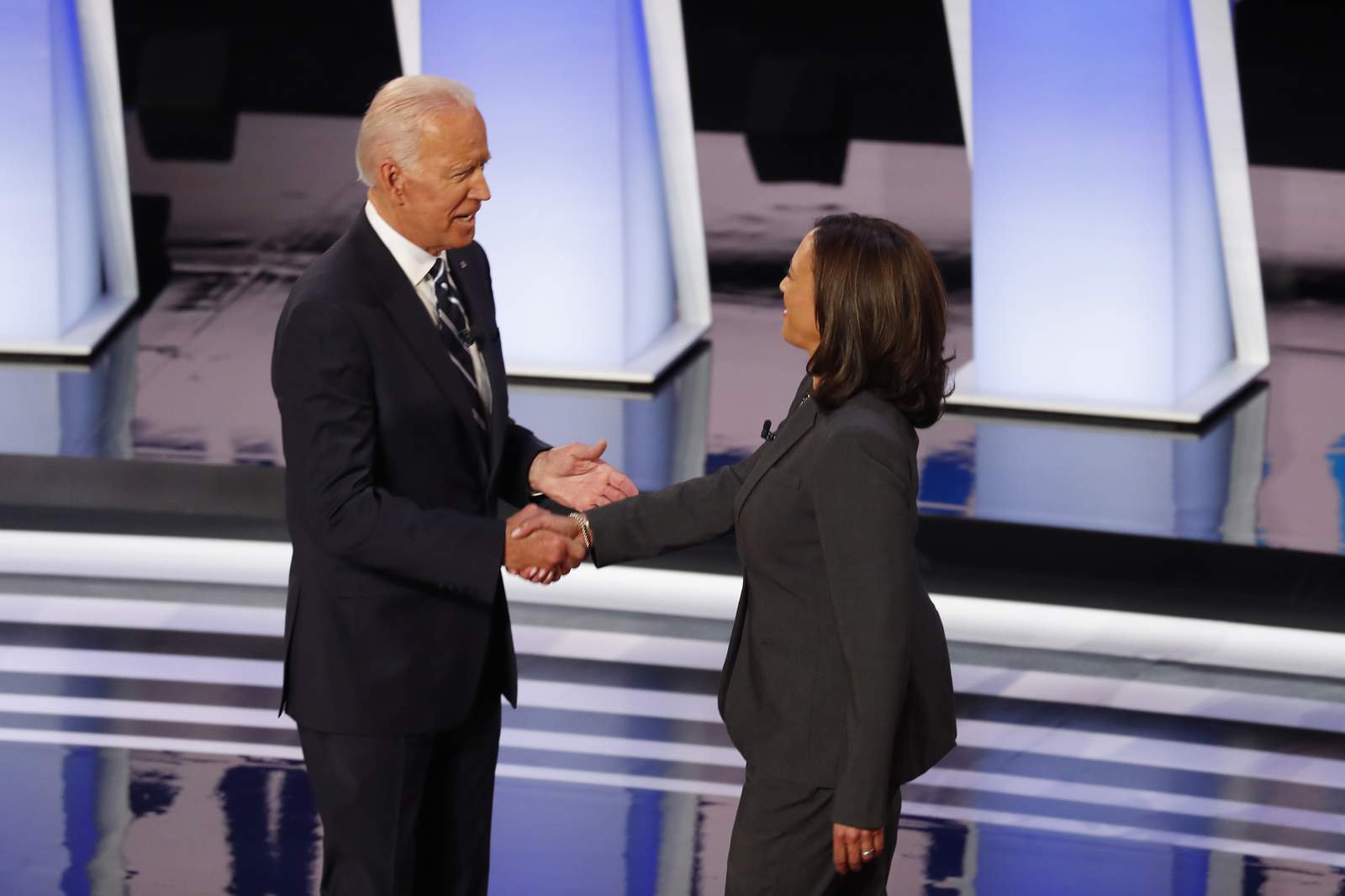 Joe Biden Menggandeng Kamala Harris ‘The Next Obama’ Untuk Menyerang Trump