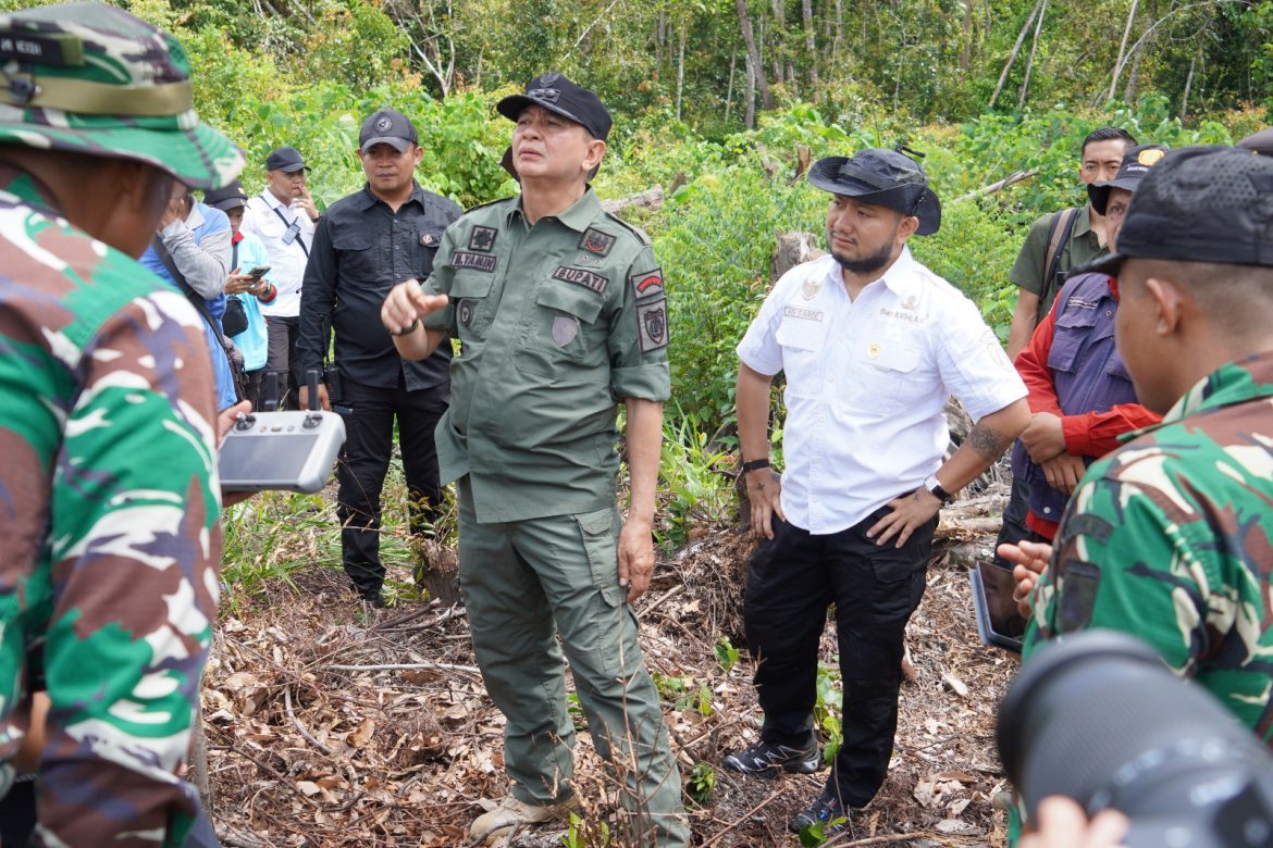 Bupati dan Wabup Bartim Pantau Progres Cetak Sawah Rakyat di Lahan 406 Hektare
