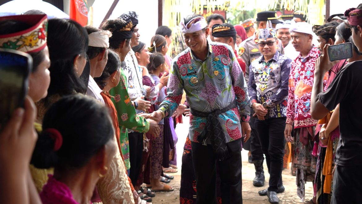 Bupati Yamin Perkuat Persaudaraan dalam Keberagaman pada Dharma Shanti Nyepi 1948 Saka