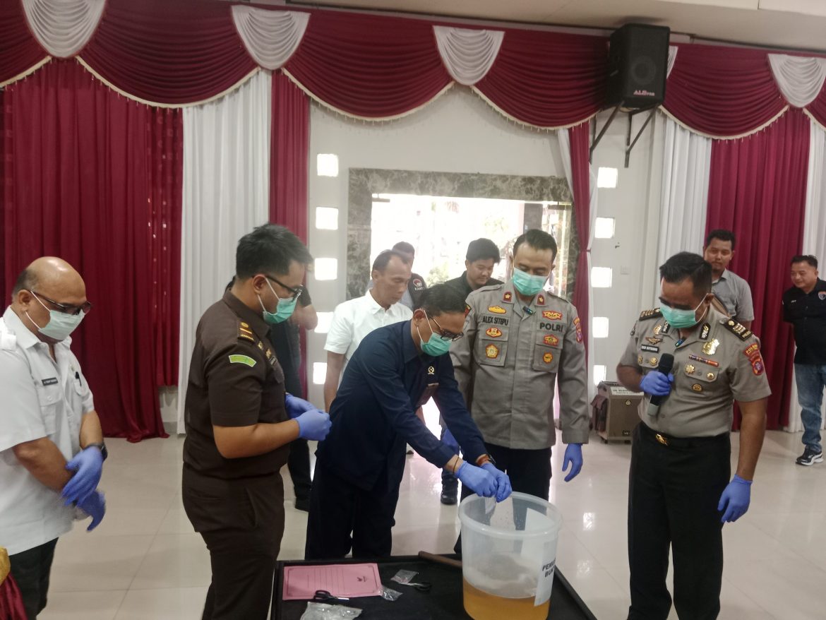 Polres Barito Timur Musnahkan 66,7 Gram Sabu sebagai Barang Bukti Narkoba