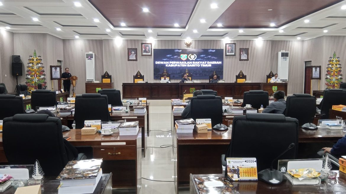 Paripurna DPRD Bartim Bahas Pertanggungjawaban APBD 2025